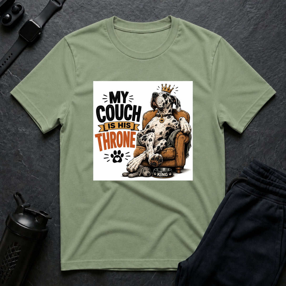 Couch Throne – Great Dane T-Shirt